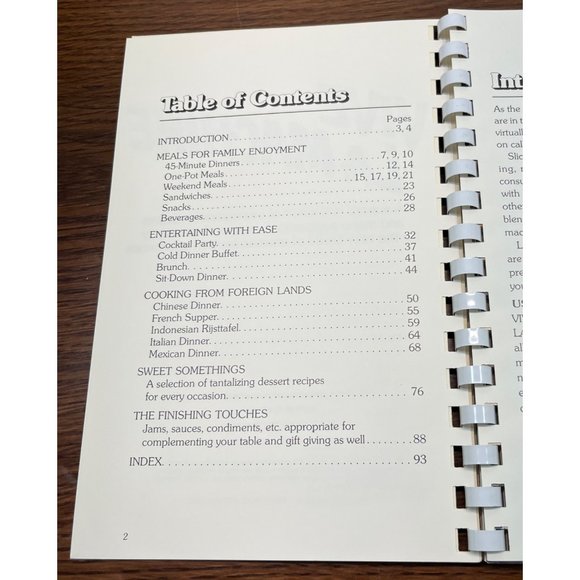 Moulinex Vive La Machine International Recipes 1977 Vintage Cookbook - Picture 2 of 8